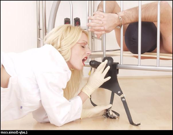 16P Two BDSM mistress playing with their slave