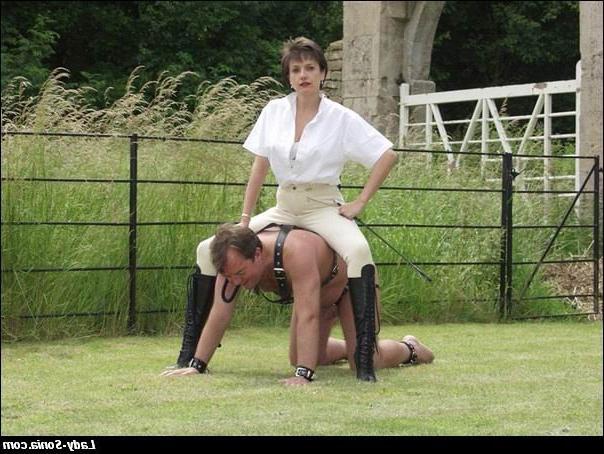 16P BDSM Mistress dominating her slave outside