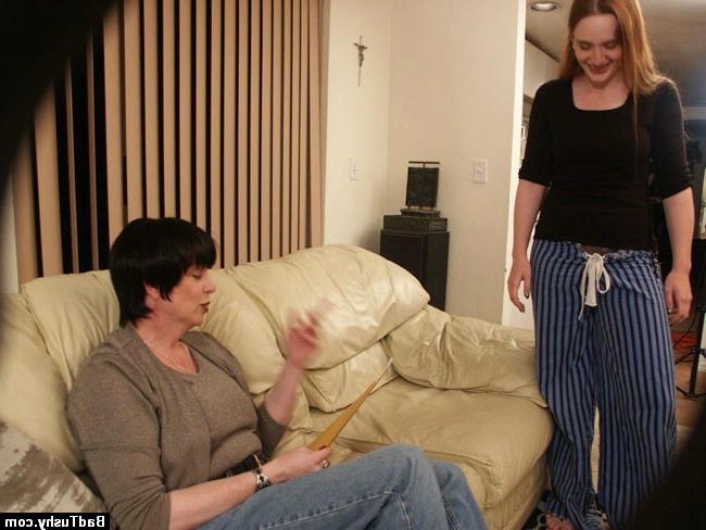 16P bdsm over the knee spanking