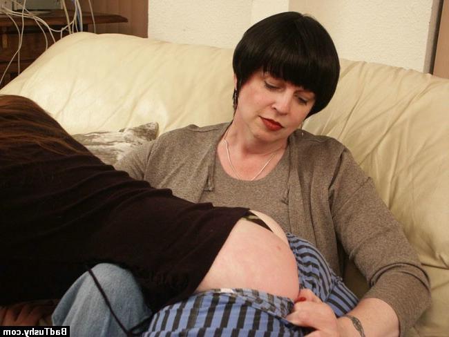 16P bdsm over the knee spanking