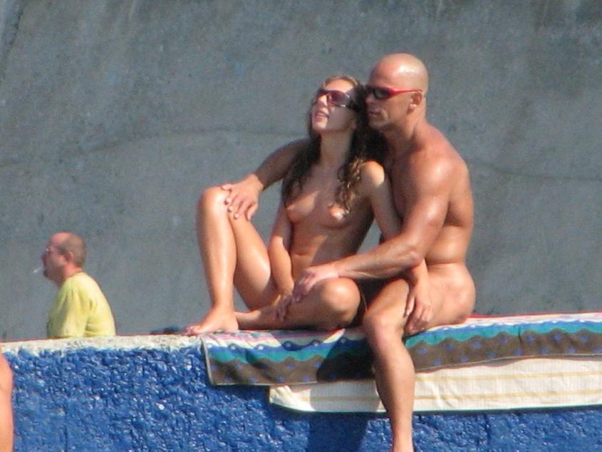 11P Warning -  real unbelievable nudist photos and videos