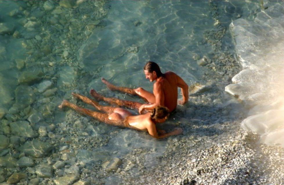 15P Warning -  real unbelievable nudist photos and videos