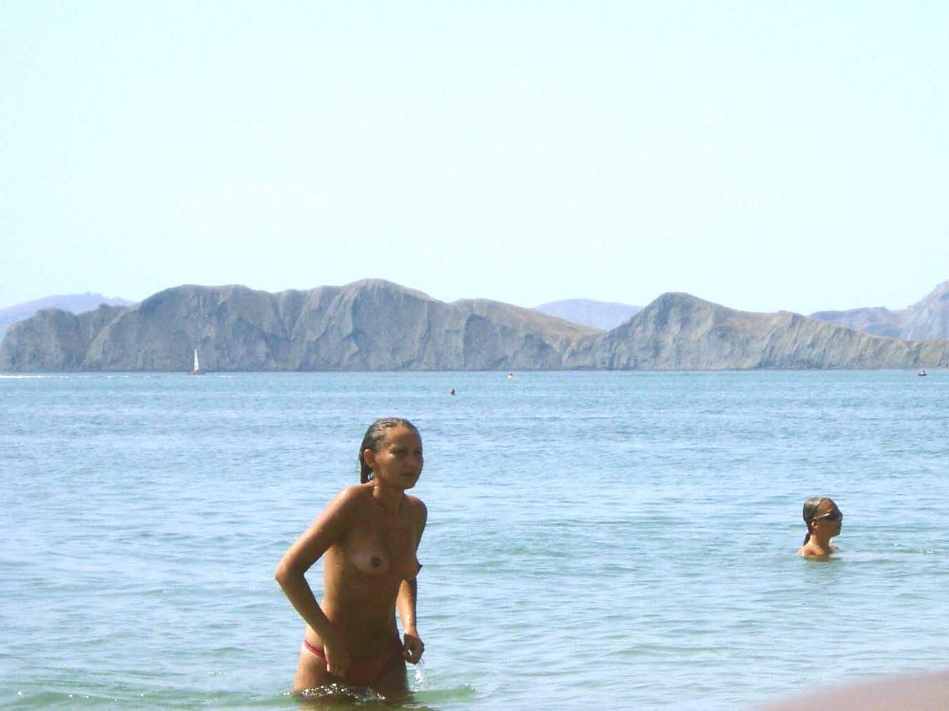 14P Warning -  real unbelievable nudist photos and videos