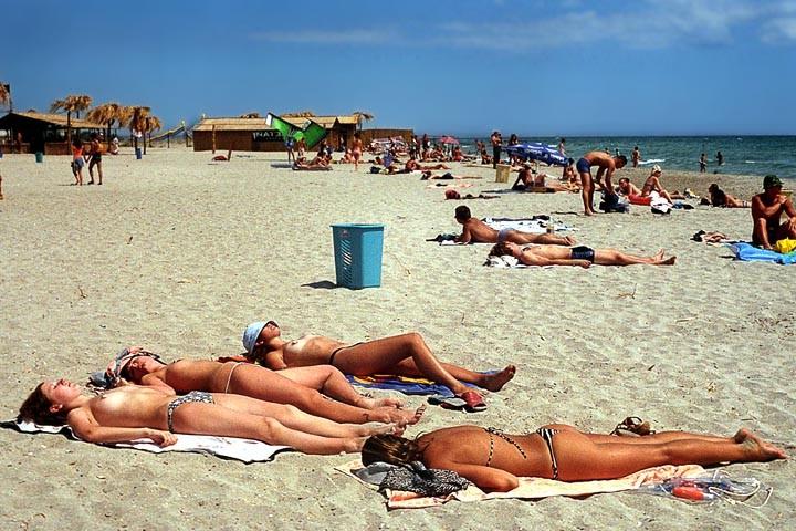 15P Warning -  real unbelievable nudist photos and videos