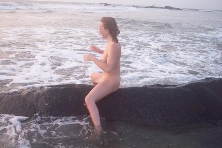 15P Warning -  real unbelievable nudist photos and videos