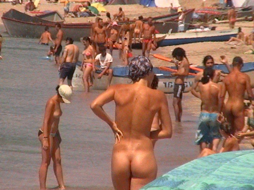 14P Warning -  real unbelievable nudist photos and videos