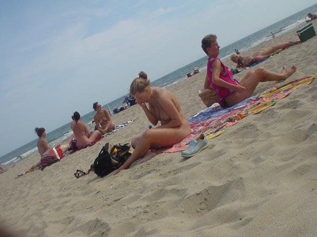 15P Warning -  real unbelievable nudist photos and videos