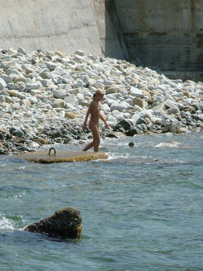 15P Warning -  real unbelievable nudist photos and videos