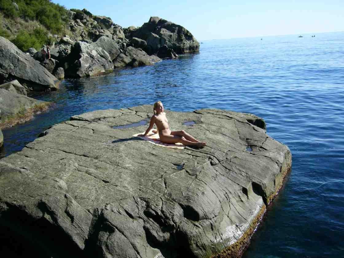 15P Warning -  real unbelievable nudist photos and videos