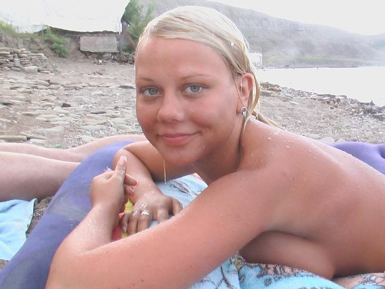 15P Warning -  real unbelievable nudist photos and videos
