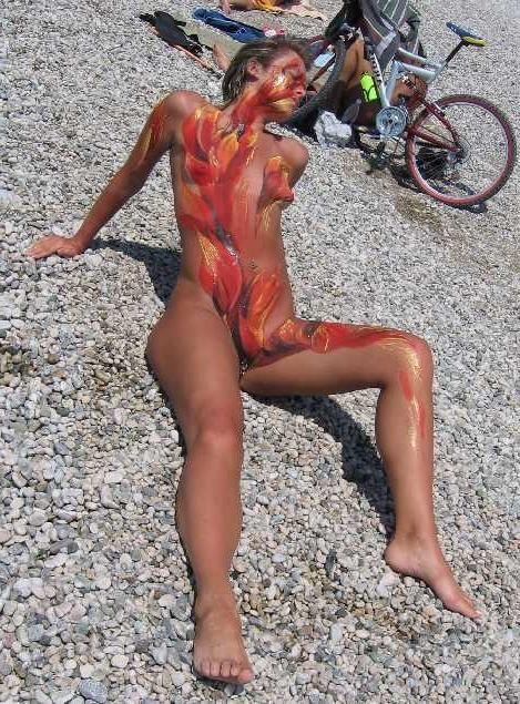 15P Warning -  real unbelievable nudist photos and videos