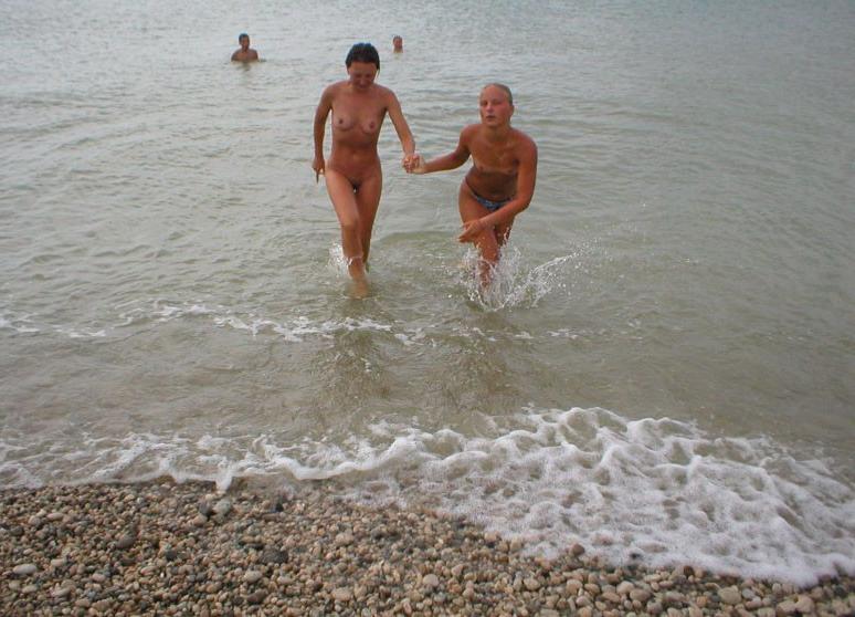 15P Warning -  real unbelievable nudist photos and videos