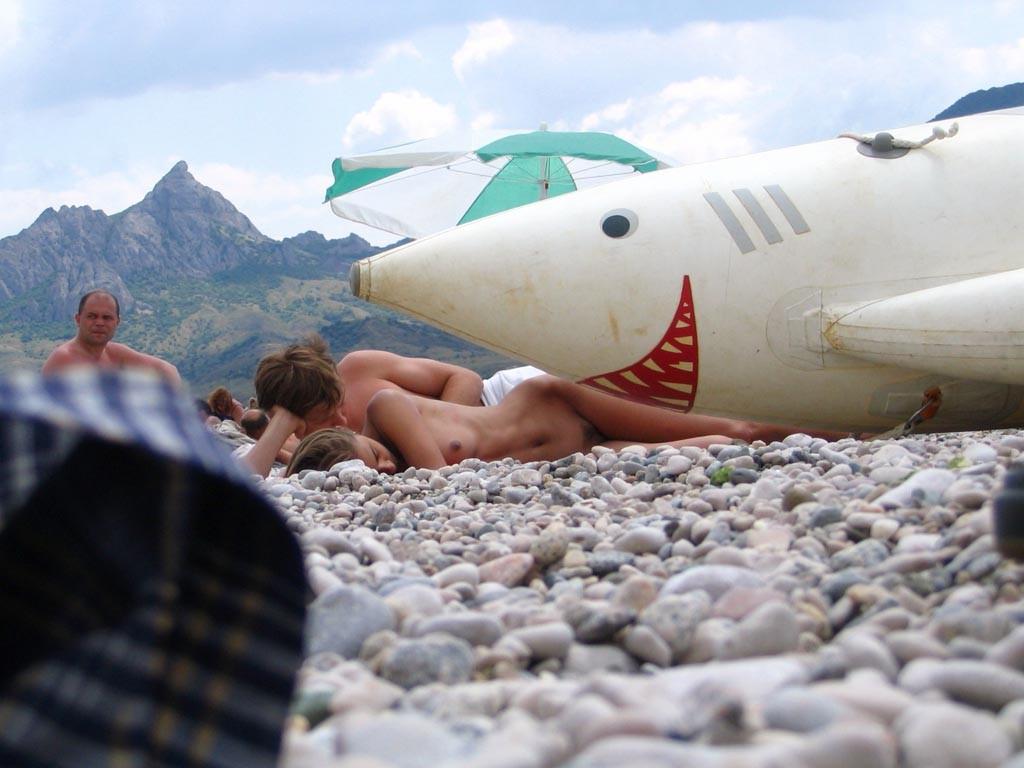 15P Warning -  real unbelievable nudist photos and videos