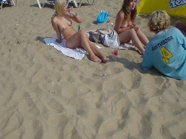 15P Warning -  real unbelievable nudist photos and videos