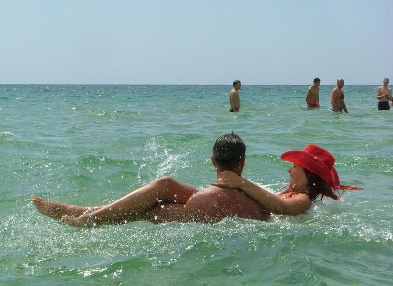 15P Warning -  real unbelievable nudist photos and videos