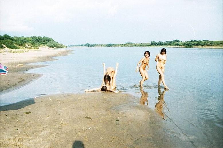 15P Warning -  real unbelievable nudist photos and videos