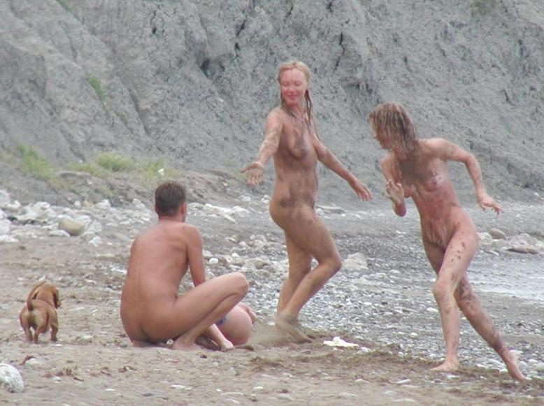 15P Warning -  real unbelievable nudist photos and videos