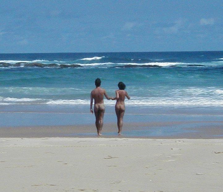 15P Warning -  real unbelievable nudist photos and videos