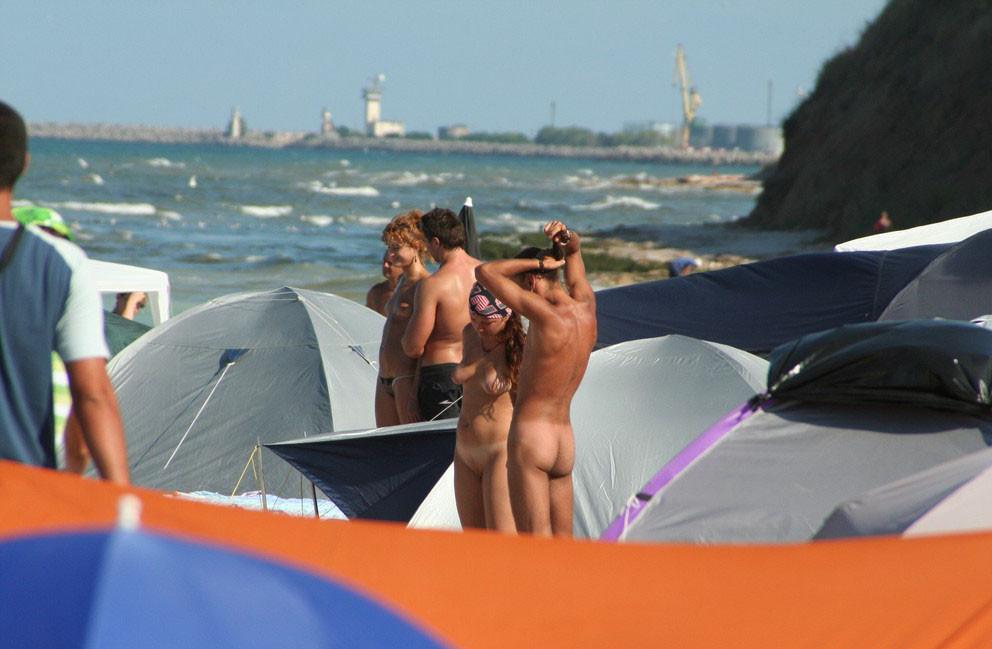 15P Warning -  real unbelievable nudist photos and videos