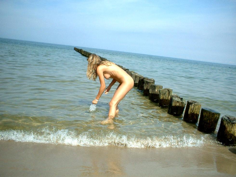 14P Warning -  real unbelievable nudist photos and videos