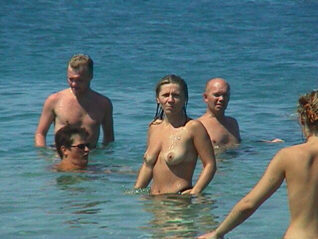 15P Warning -  real unbelievable nudist photos and videos