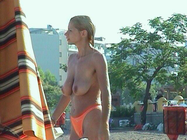 15P Warning -  real unbelievable nudist photos and videos