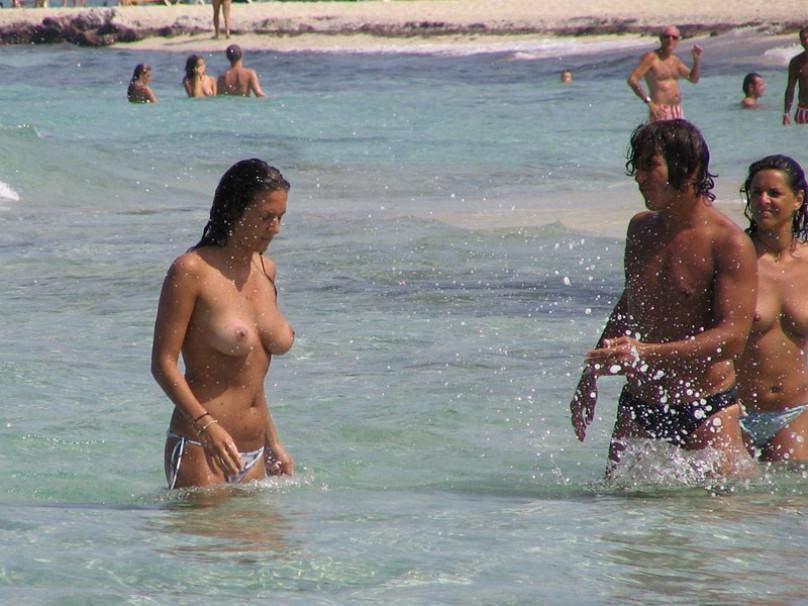 15P Warning -  real unbelievable nudist photos and videos