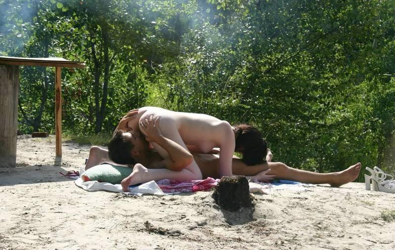 15P Warning -  real unbelievable nudist photos and videos