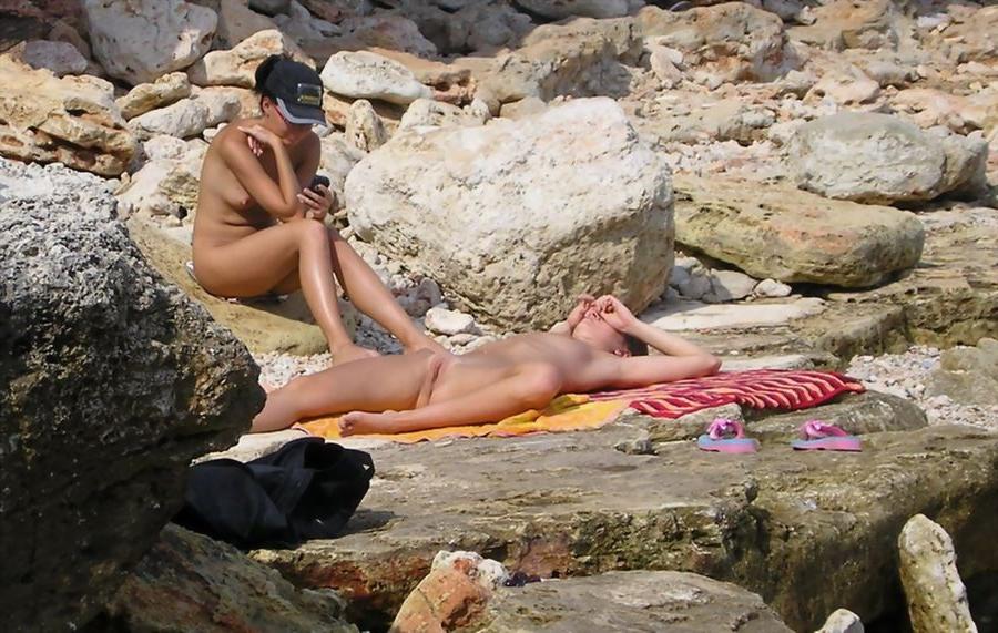 15P Warning -  real unbelievable nudist photos and videos