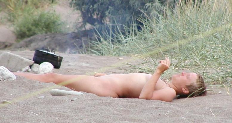 15P Warning -  real unbelievable nudist photos and videos
