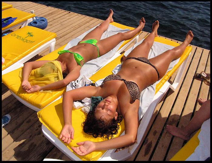 15P Warning -  real unbelievable nudist photos and videos
