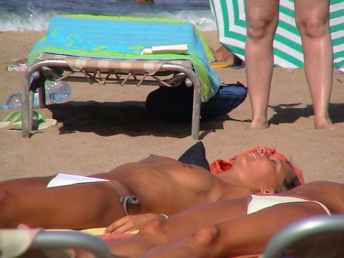 15P Warning -  real unbelievable nudist photos and videos