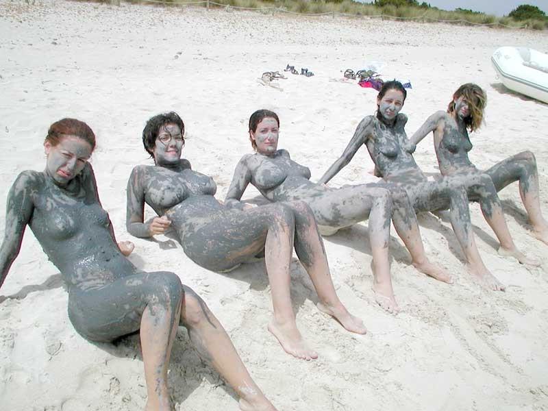 15P Warning -  real unbelievable nudist photos and videos