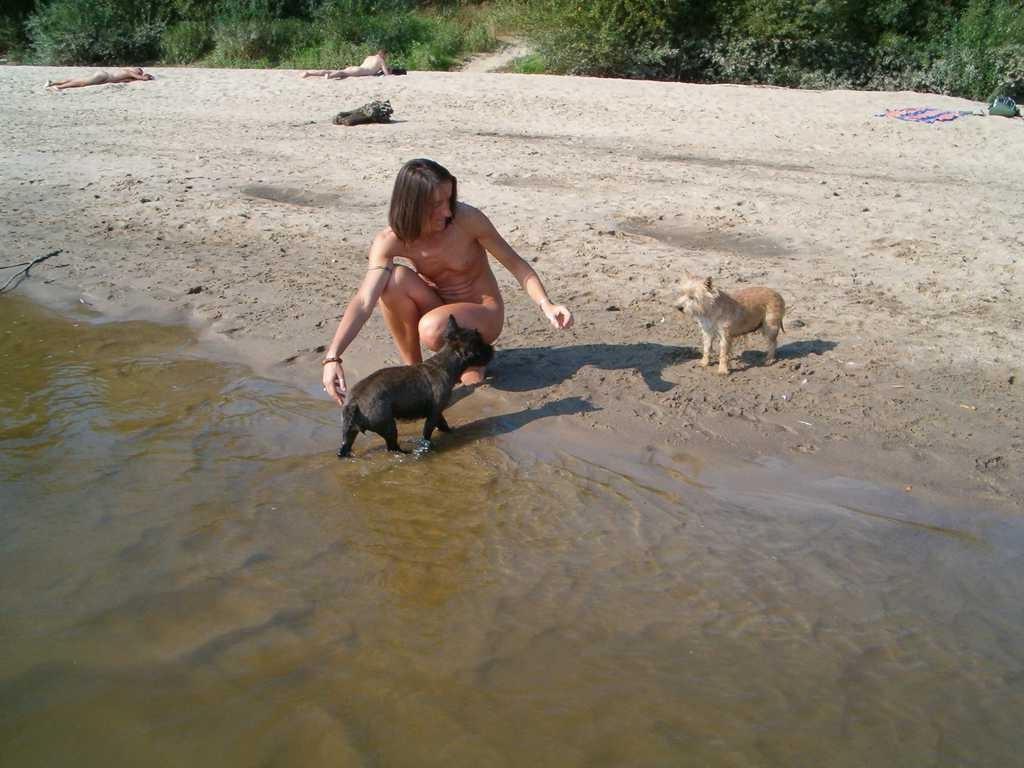 15P Warning -  real unbelievable nudist photos and videos