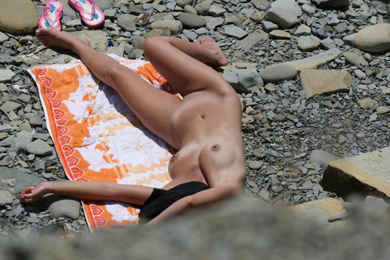 15P Warning -  real unbelievable nudist photos and videos