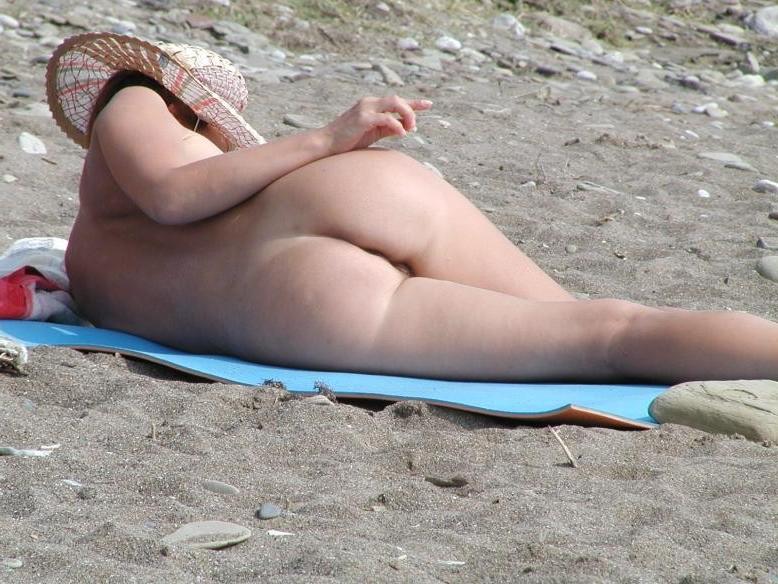 15P Warning -  real unbelievable nudist photos and videos