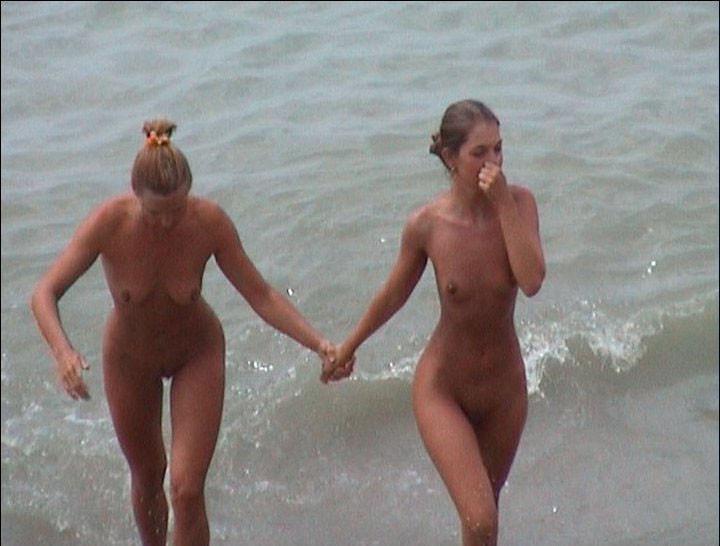 15P Warning -  real unbelievable nudist photos and videos