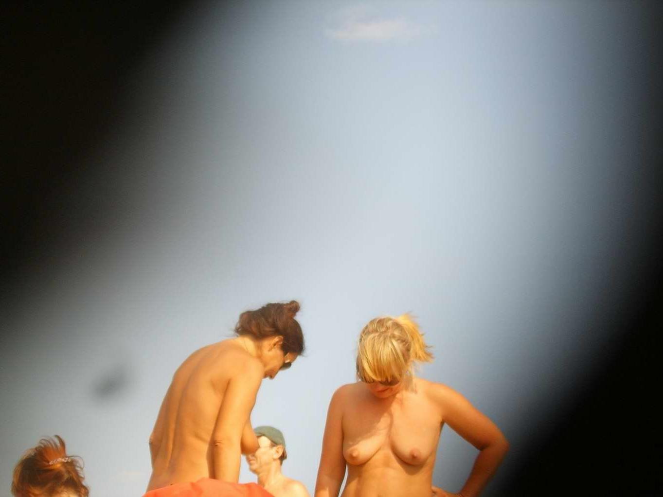 15P Warning -  real unbelievable nudist photos and videos
