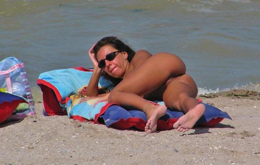 15P Warning -  real unbelievable nudist photos and videos