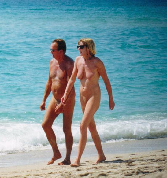 15P Warning -  real unbelievable nudist photos and videos