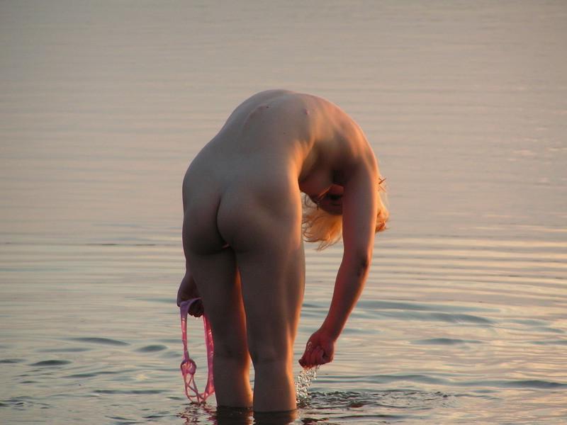 15P Warning -  real unbelievable nudist photos and videos