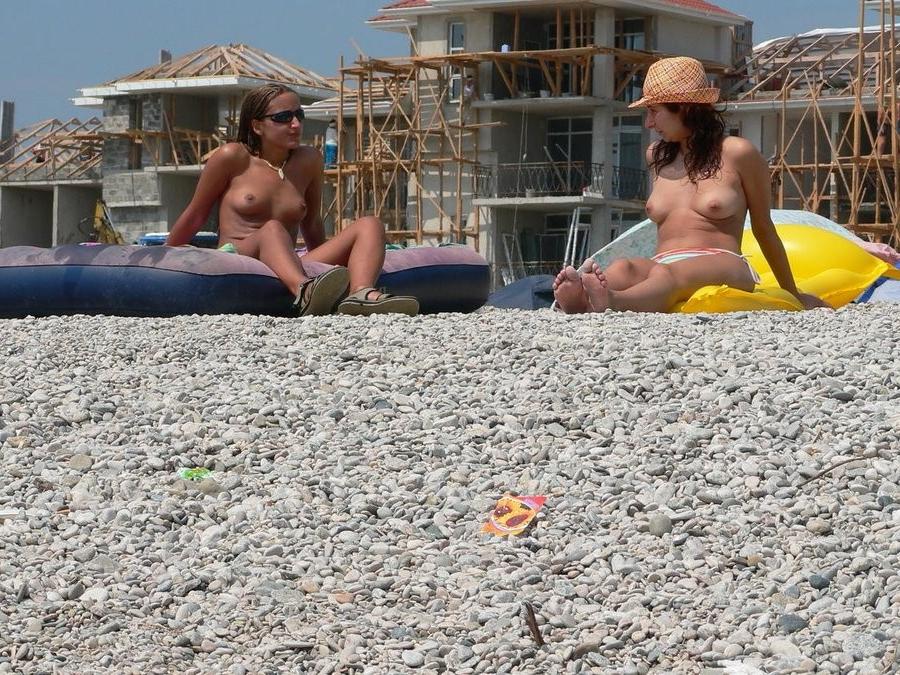 15P Warning -  real unbelievable nudist photos and videos
