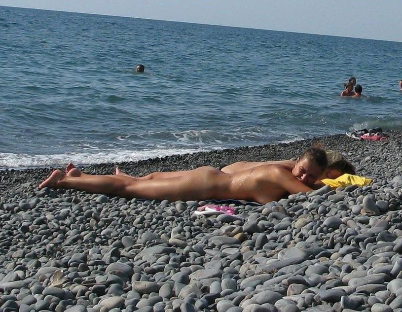 15P Warning -  real unbelievable nudist photos and videos