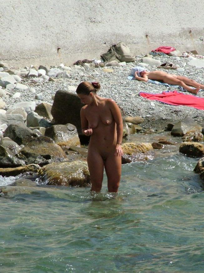 15P Warning -  real unbelievable nudist photos and videos