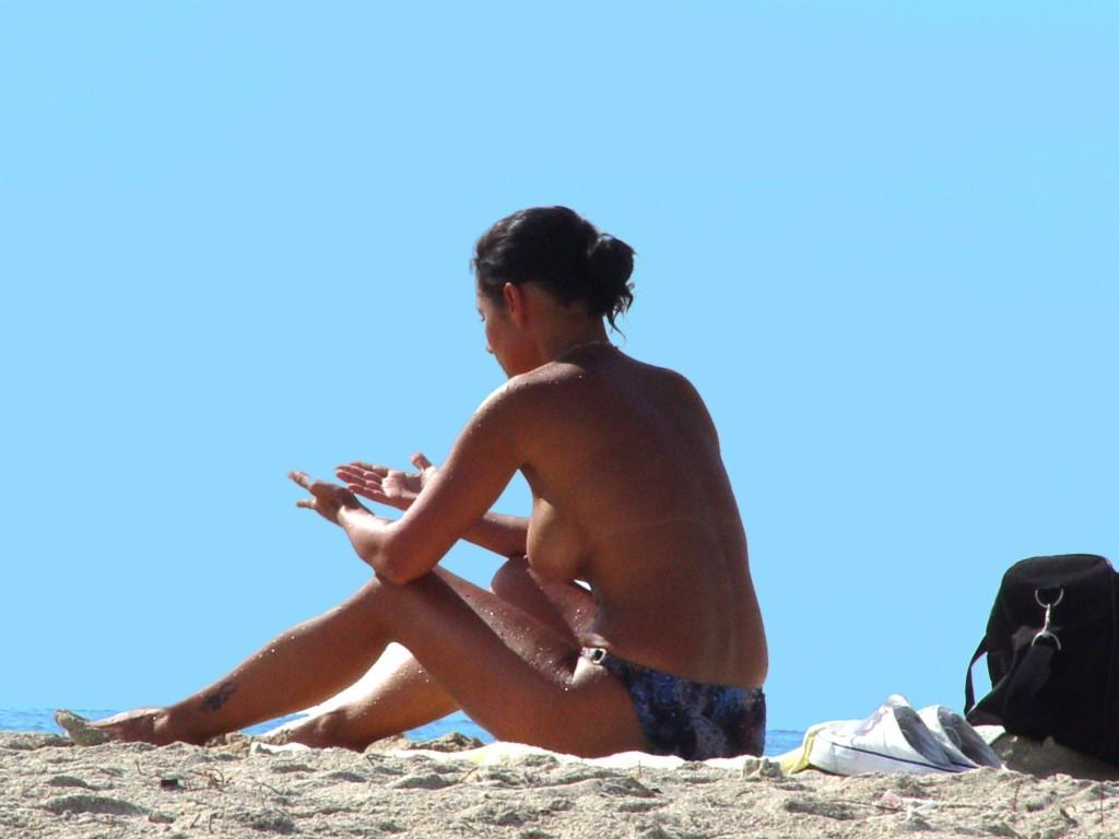 15P Warning -  real unbelievable nudist photos and videos