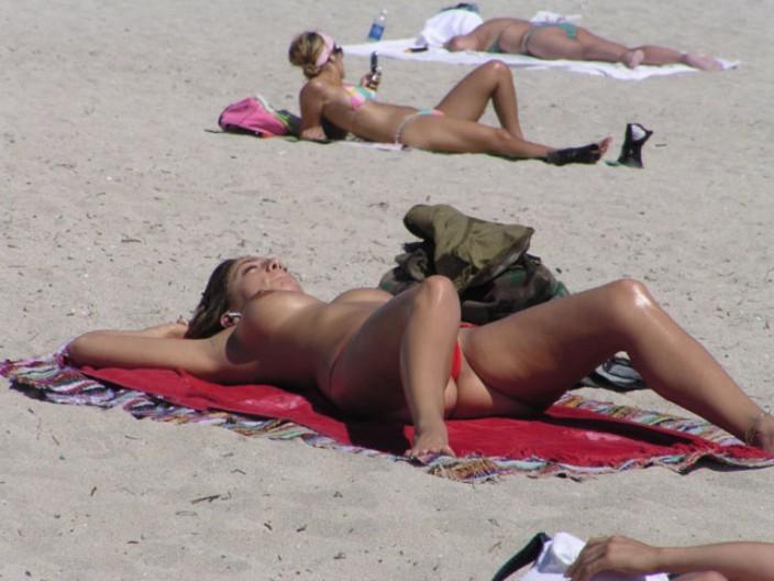 15P Warning -  real unbelievable nudist photos and videos