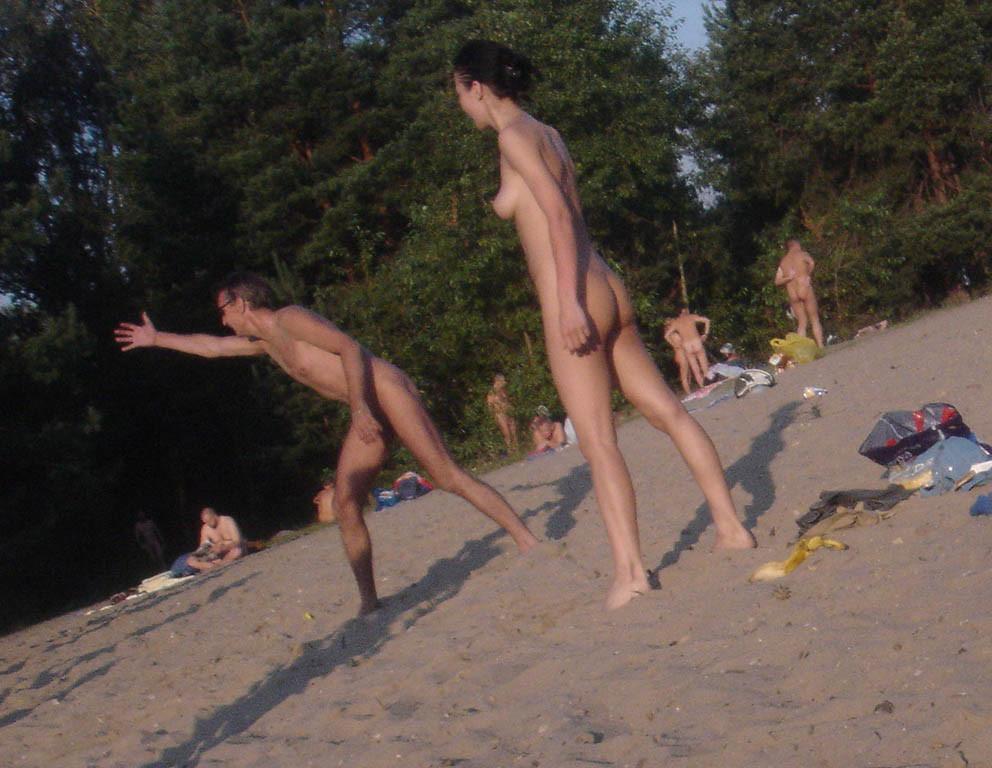 15P Warning -  real unbelievable nudist photos and videos