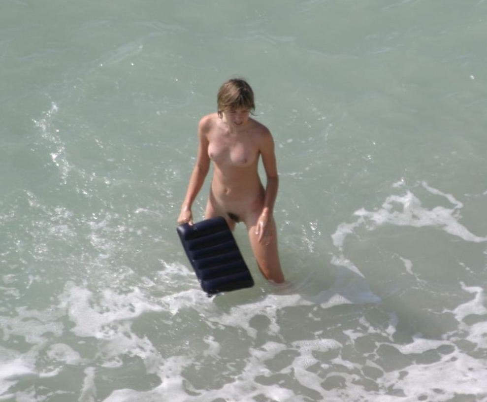 15P Warning -  real unbelievable nudist photos and videos