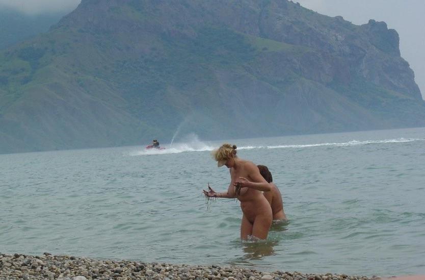 15P Warning -  real unbelievable nudist photos and videos