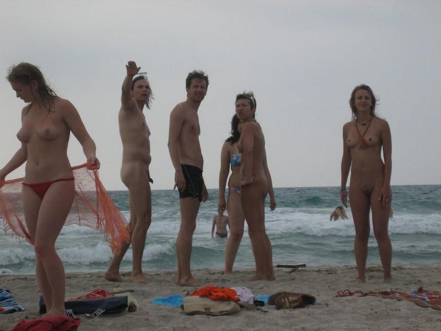 15P Warning -  real unbelievable nudist photos and videos